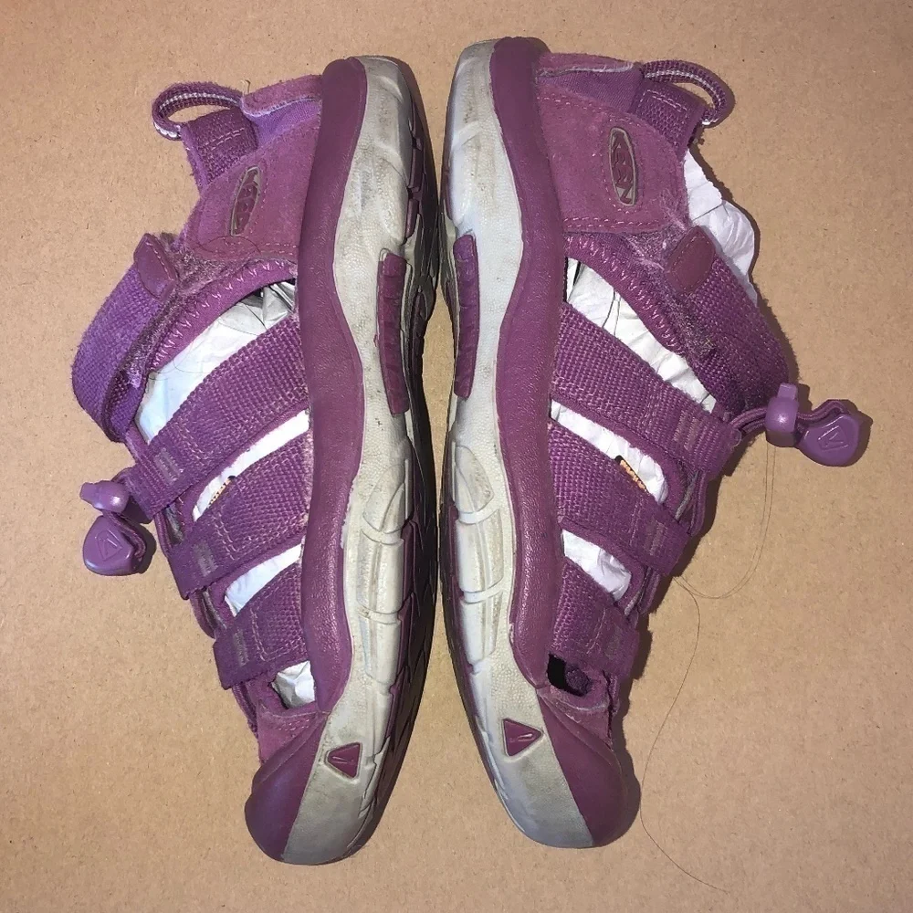 KEEN FOOTWEAR Sandals Girls Size 2 Purple Gray Washable Hiking Water Shoes